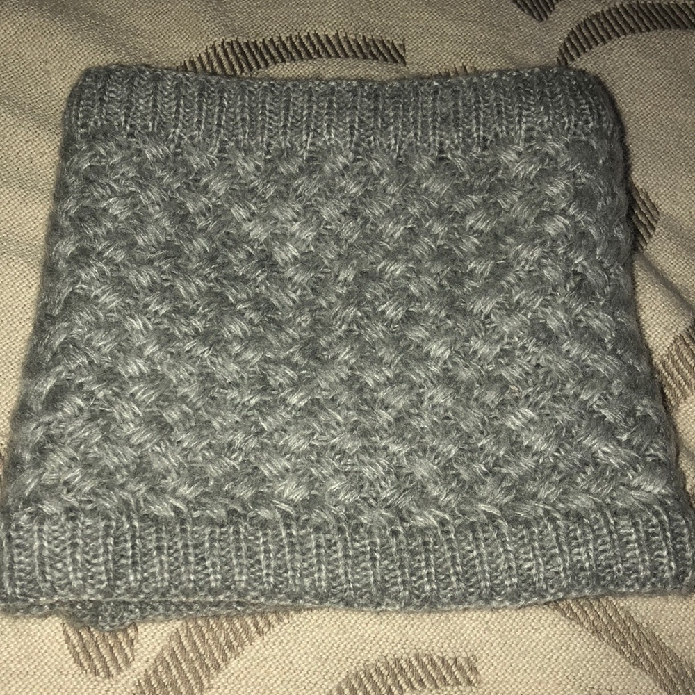 Scarf - Picture 3 of 3